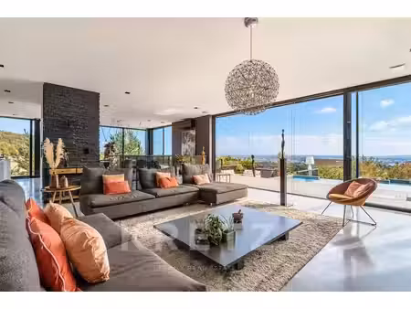 superbe villa contemporaine avec vue sur lyon