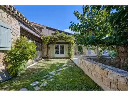 aix-en-provence - domaine privé - maison familiale 6 chambres - bureaux - piscine - garage
