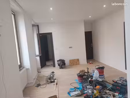 appartement t4 de 72m2 avec balcon 500e