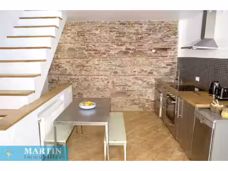 charmante maison de village rénovée au cœur du centre historique de céret