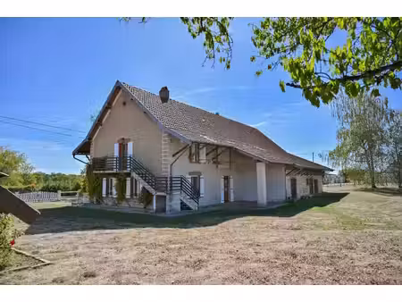 charmante propriété à rénover
