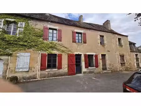 maison villageoise périodique charmante avec jardinet et cour intérieure