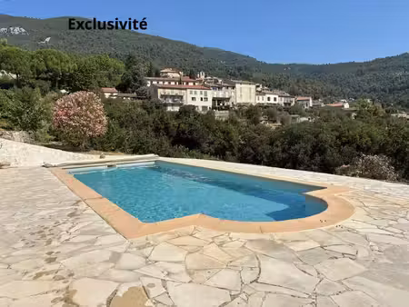 seillans villa proche village à pieds!