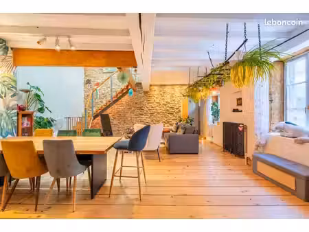 maison de village 140 m² – 3 chambres – spa – charnay