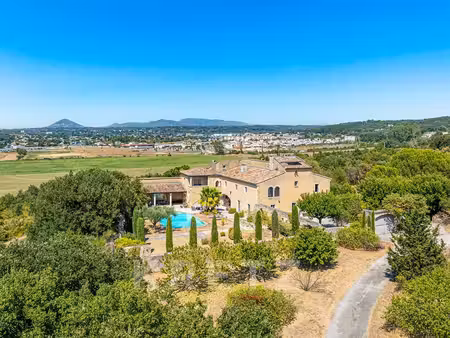 demeure templière à vendre en campagne de montélimar - drome