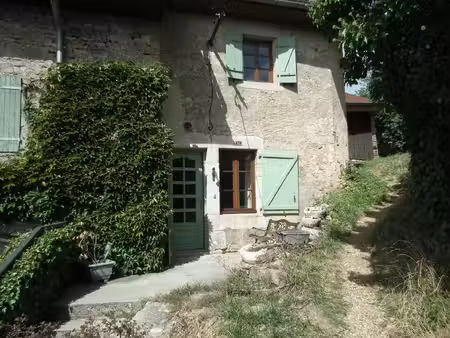 maison à la campagne