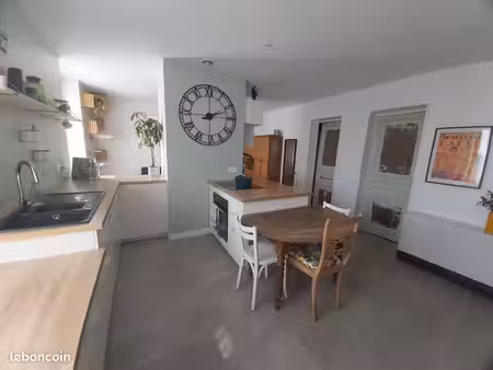 appartement 63m² entièrement rénové