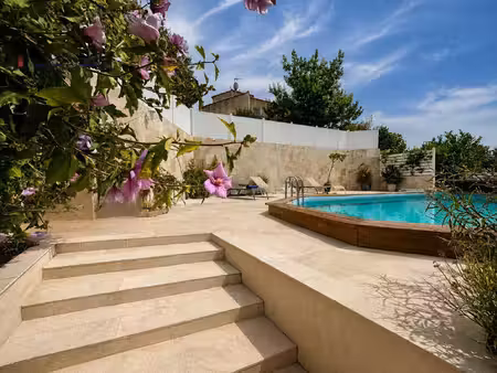 la seyne-sur-mer belle villa familiale 5 pièces sur 1 080 m2 de terrain