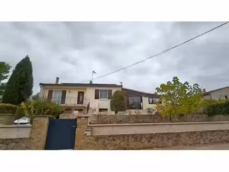 à vendre belle villa lumineuse de 150 m2 avec vue exceptionnelle  à 5 km de limoux