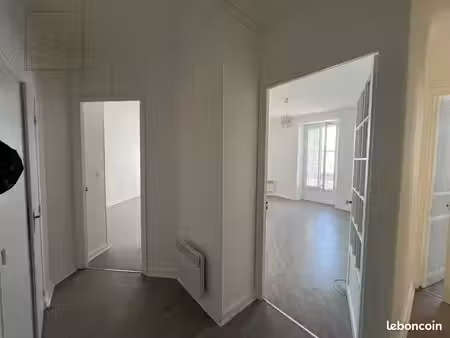 appartement 2 pièces 51 m²