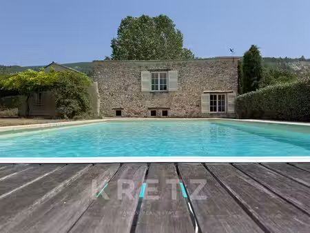 moulin entièrement rénové avec spa