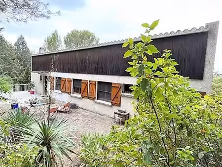villa 60 style cubique avec vue rare sur limoux