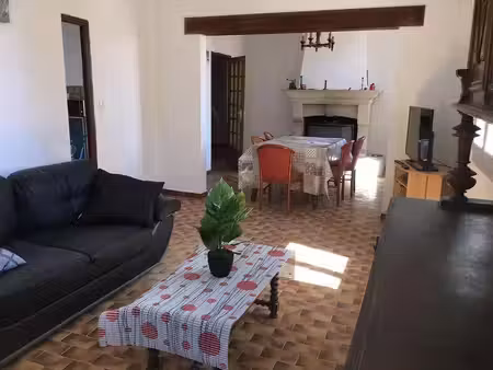 maison d'habitation t4 et studio indépendant
