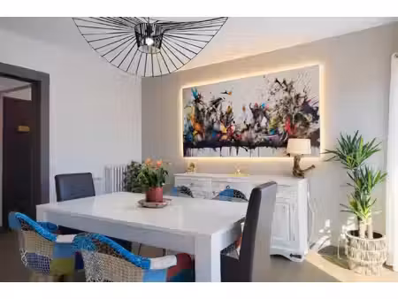 thonon-les-bains bel appartement rénové avec balcon de 13 m2  parking privatif et grande..
