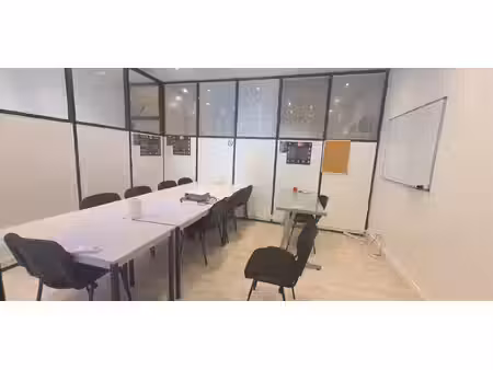 murs commerciaux de 80 m2