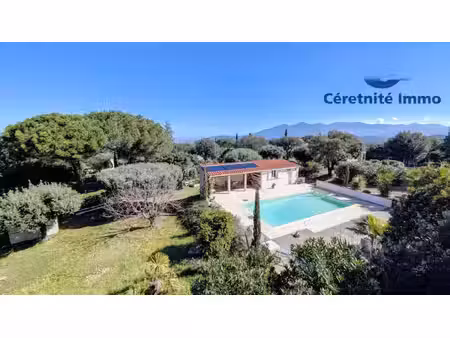 céret  propriété avec vues imprenables