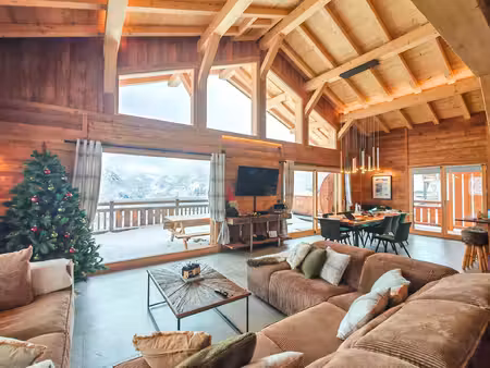 chalet 185m2 pour 12 personnes / sauna extérieur