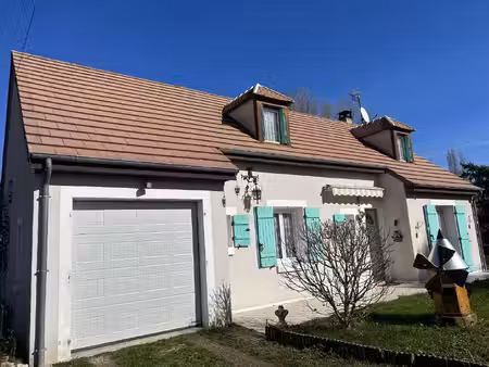pavillon avec terrain au calme