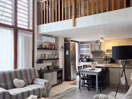 t4 duplex env. 92 m² – rez-de-jardin – terrasse 20 m² – 2 stationnements