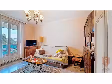 maison - ville la grand