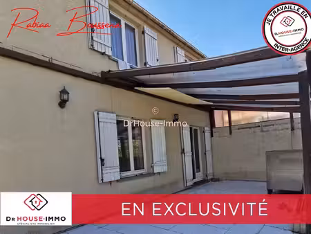 une jolie maison qui allie espace  confort et tranquillité.