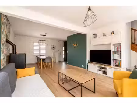 belle maison avec 5 chambres en plein coeur de ploeren