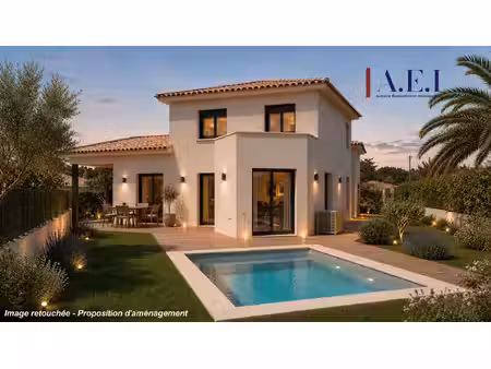 six-fours-les-plages - villa individuelle avec jardin  piscine & garage  frais de notaire.