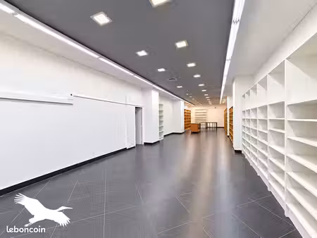 murs commerciaux 57 m² marseille