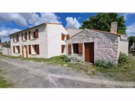 maison f6 (121 m²) en vente