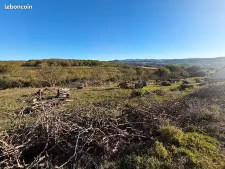 terrain 2 048 m² glanes