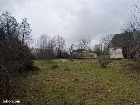 terrain 1000 m² saint cere