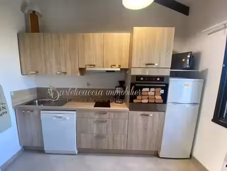 location meublée appartement 2 pièces 30 m² à grosseto-prugna (20128)  650 €