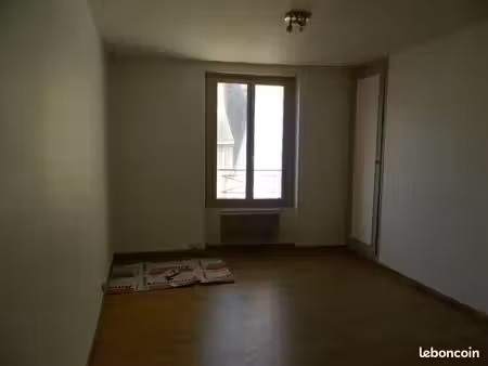 studio 25 5 m2 centre ville proche nouvelle faculté