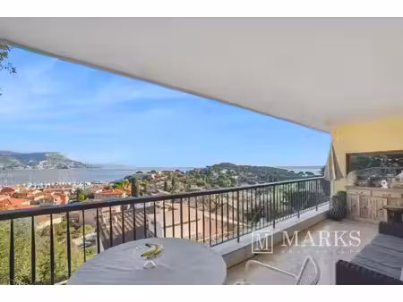 appartement de 2 chambres avec vue panoramique sur la mer  terrasse de 13 m² et garage