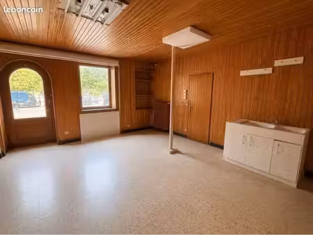local à vendre 50 m2 - place sapeon