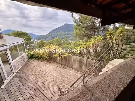 tourrette-levens duplex  4 pièces 104m²