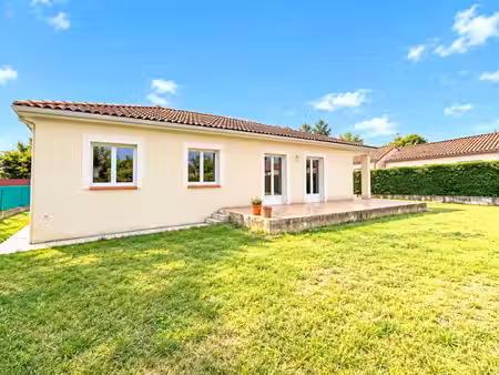 pamiers : dans quartier prise. : maison de plain pied de typ