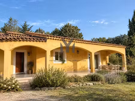 villa contemporaine de plain-pied 160 m2 terrain 3 000 m