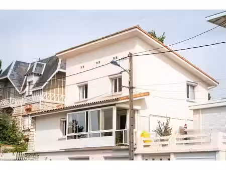 pontaillac – villa années 50 à 200 mètres de la plage avec deux