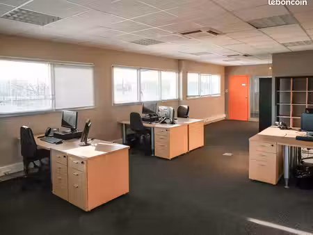 bureau à louer 35 m2 - orléans / olivet 890 /mois - tout compris - sans engagement