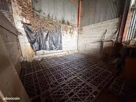 stockage meuble ou matériel