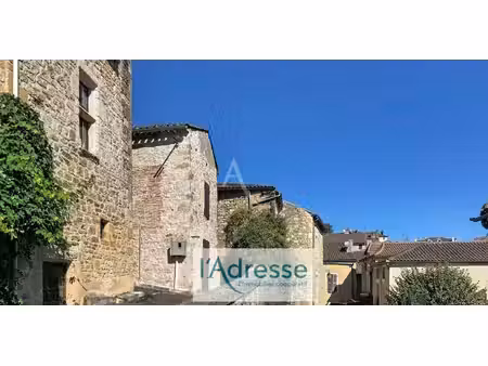 charmante maison en pierre - puy l'evêque