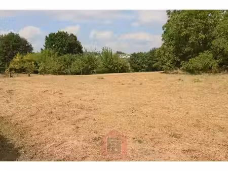 exclusivite - terrain à puy l'évêque