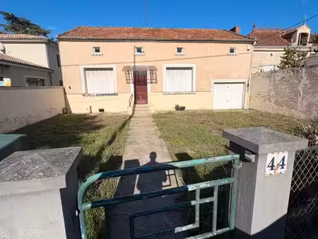 maison de plain-pied 75 m² à marmande – 2 chambres  véranda  garage et dépendances  commer