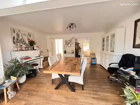 maison 4 pièces 93 m²
