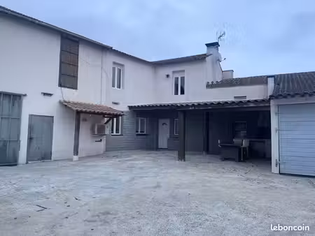 maison 4 pièces 140 m²