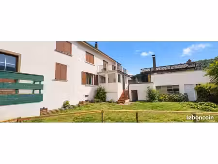 maison familiale rénovée  jardin  calme  4 chambres