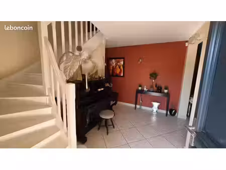maison 6 pièces 135 m2