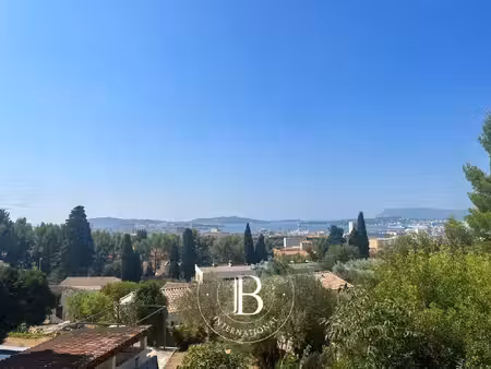 toulon - bastide de charme - vue mer - piscine - terrain 2 423 m²