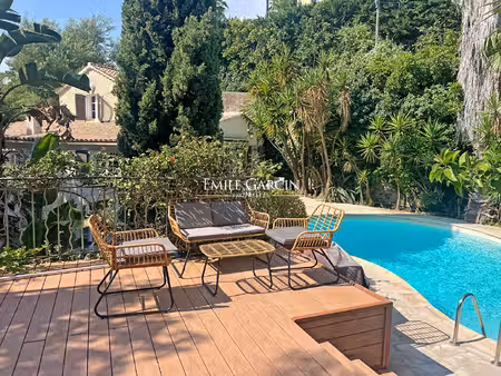 a vendre  côte d'azur  cannes californie  ancien moulin avec piscine